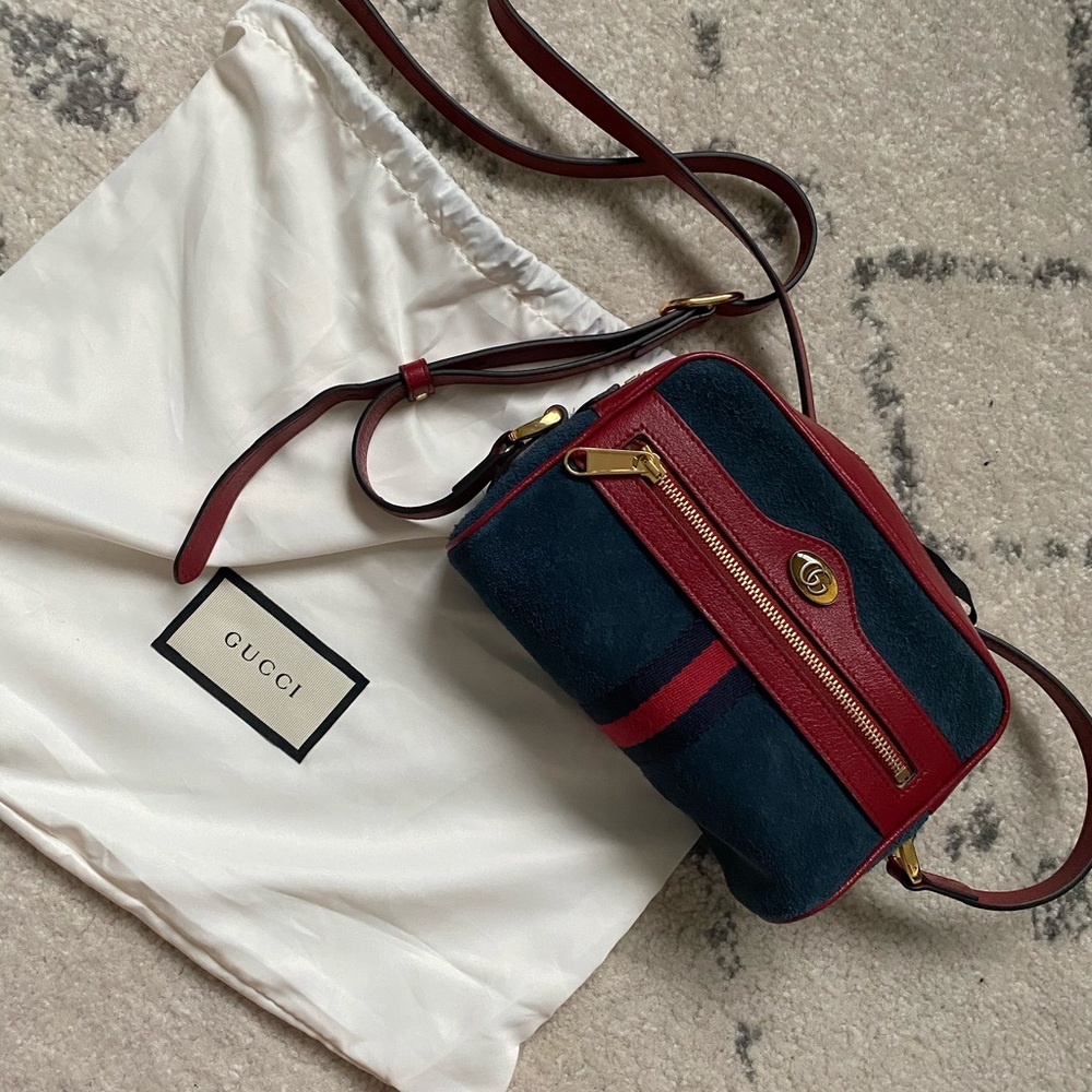 Authentic Gucci crossbody Ophidia suede